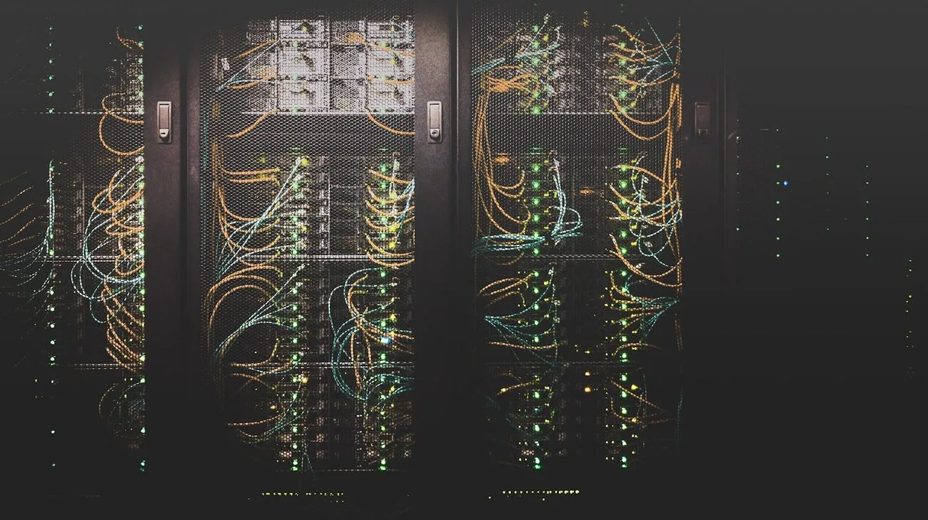 Datacenter FiveCore — racks de serveurs